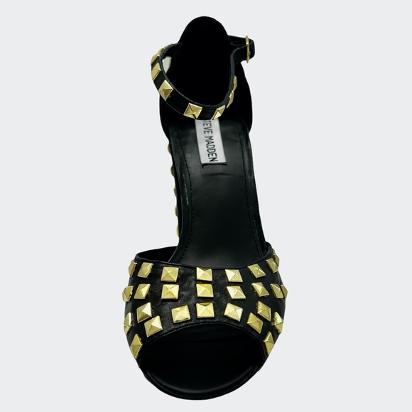 STEVE MADDEN "HUNNIE" BLACK ANKLE STRAP OPEN TOE HEELS WITH GOLD STUDS - Picture 10 of 16